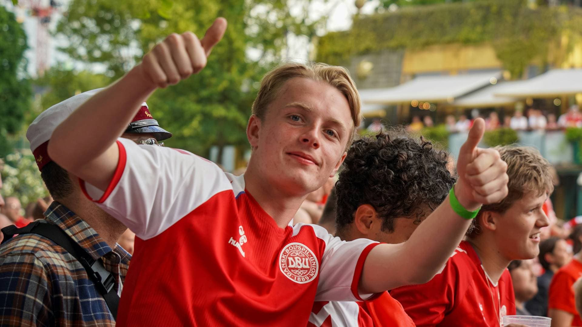 Come up with the best Euro Fantasy Football team name you can for $1!