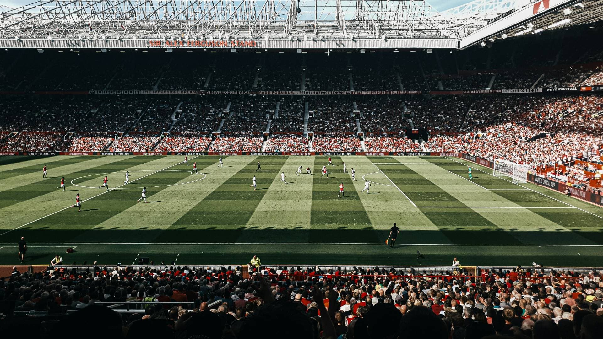 Create a video about a famous sporting rivalry!