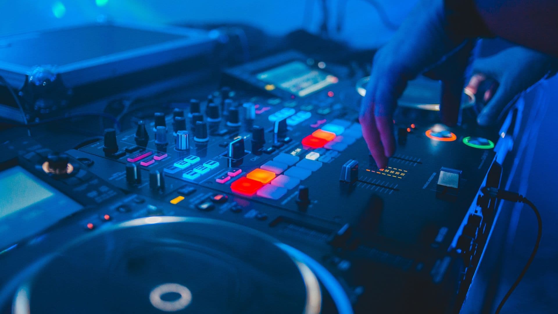 Share your favourite remixes and samples!