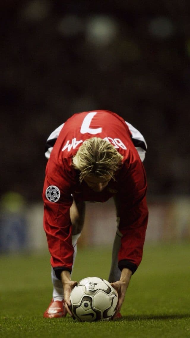 David Beckham placing the ball for a freekick 
