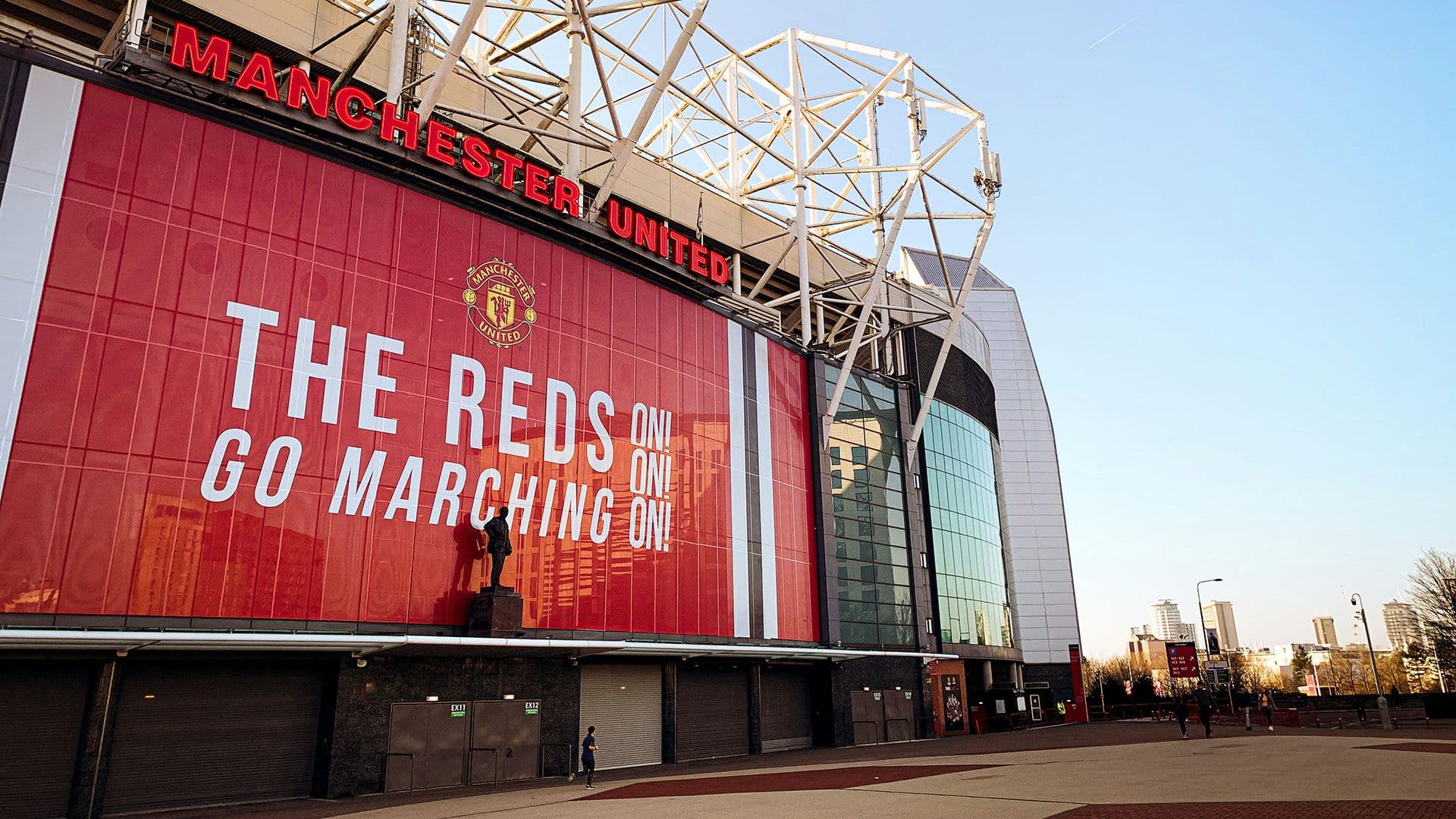 What will happen in Man Utd v Liverpool? Tell us for $4!