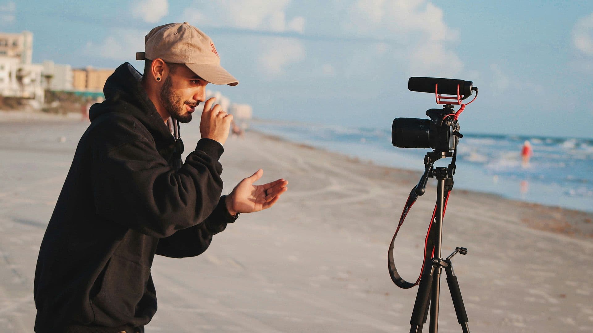 Tell us the coolest way you've seen a creator thank or shoutout their followers for $4!