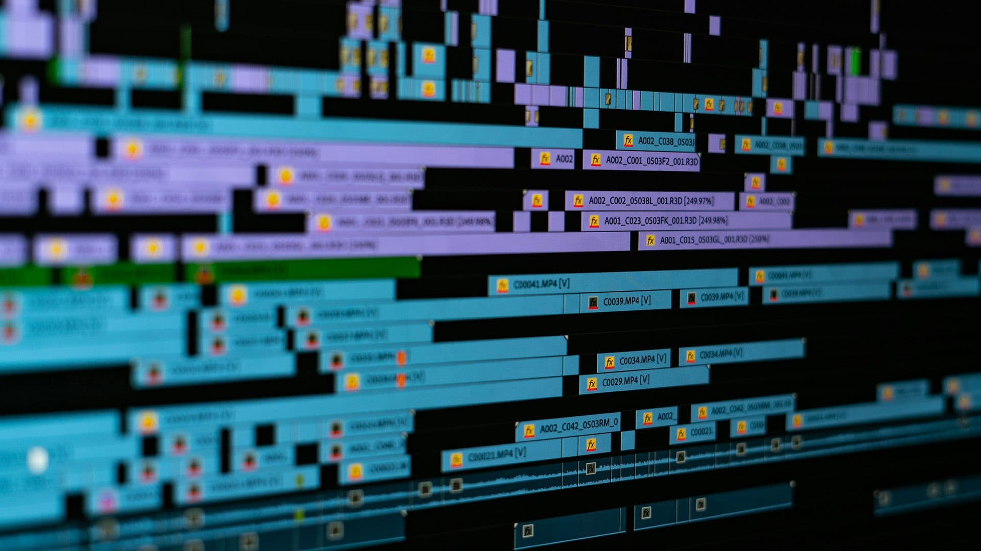 Share the best tutorials on video editing for $4!